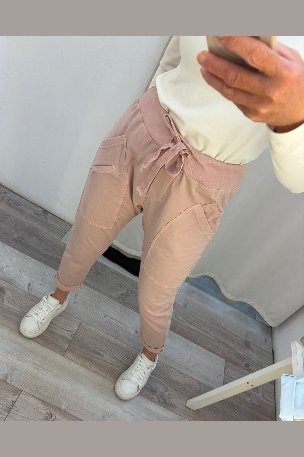 Die „Glückshose“ – Dein magischer Wohlfühl-Allrounder von Wendy Trendy (viele Farben) - Beutejagd by Ally&Melli