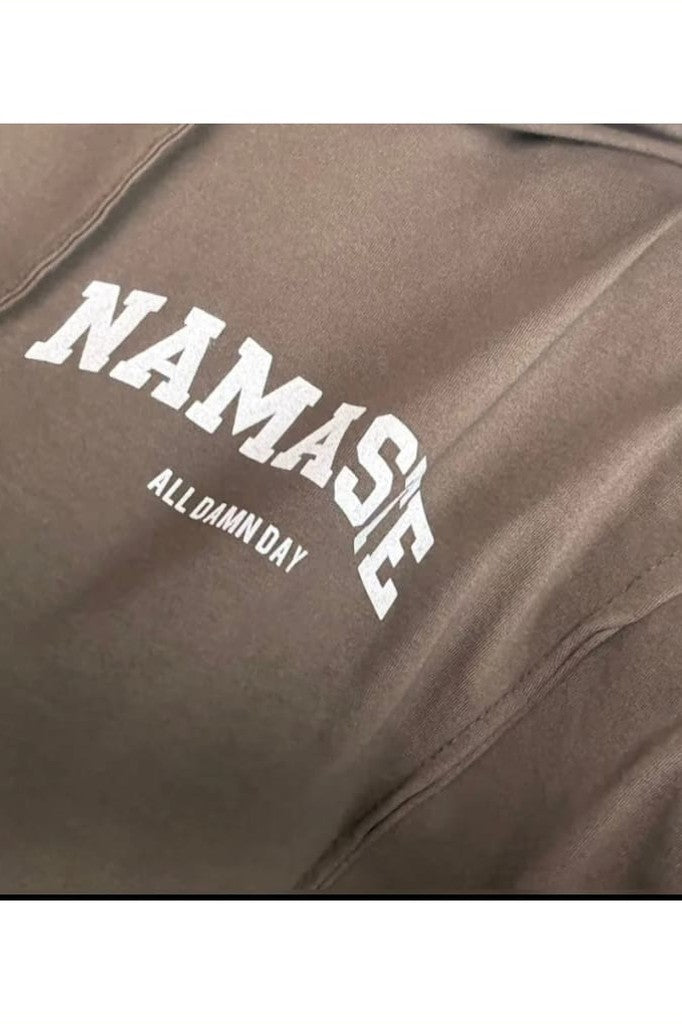 Namaste Shirt mit Kapuze kurzarm - shirt