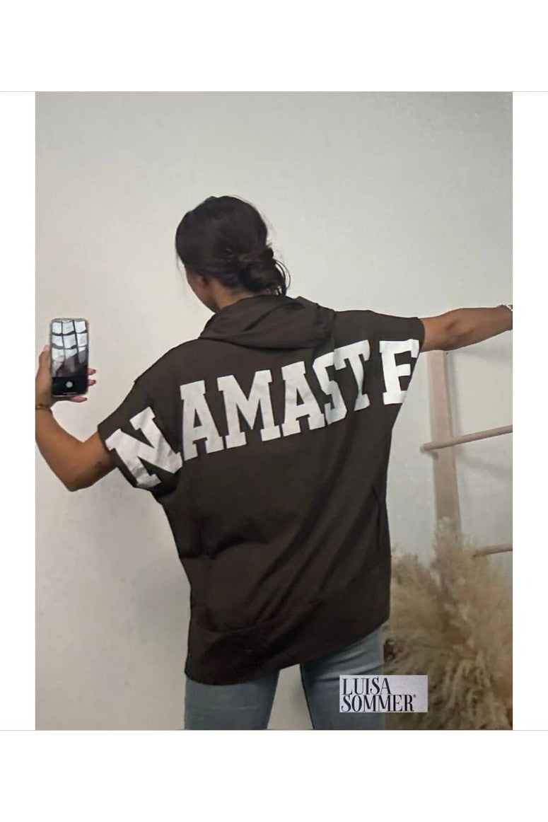 Namaste Shirt mit Kapuze kurzarm - shirt