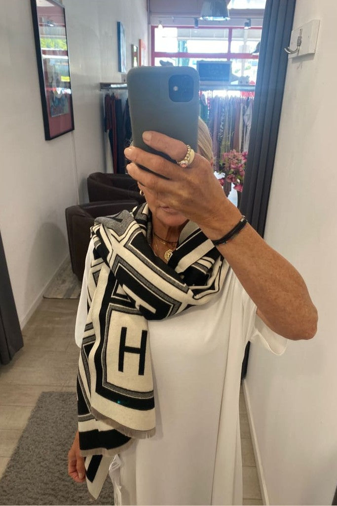 Schal Zwillingsherz ’classic times’ schwarz - Schal