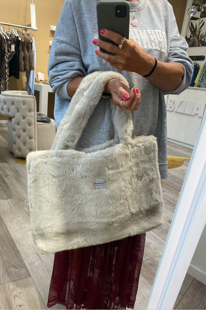 XXL Zwillingsherz Fake Fur Shopper ’ZH’ beige - Tasche