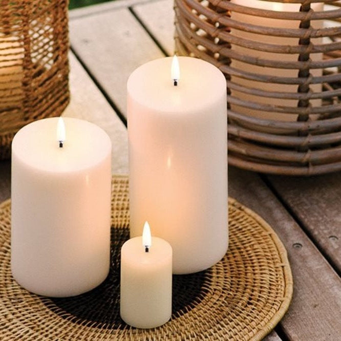 Stumpenkerzen Glatt B10,1 x H15,2cm -nordisches Weiß- ohne Batterie- - Beutejagd by Ally&Melli