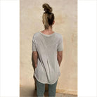 Kurzarm Basic Beige Shirt Esvivid V-Ausschnitt mit Kellerfalte hinten länger als vorn - Bekleidung & Accessoires