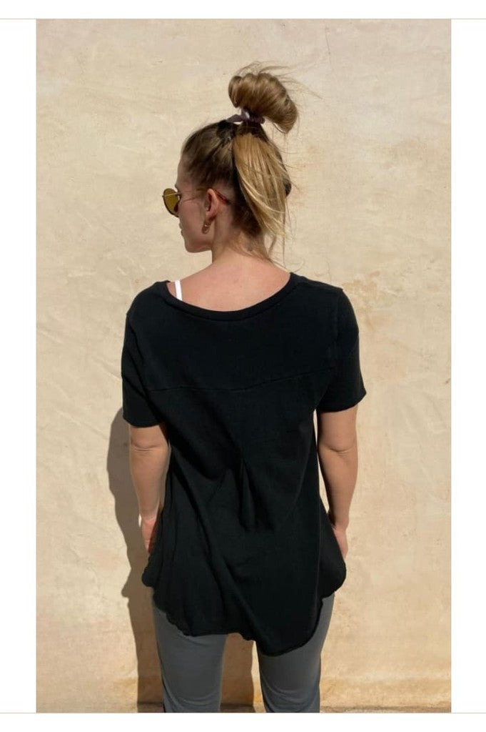 Kurzarm Basic Schwarz Shirt Esvivid V-Ausschnitt mit Kellerfalte hinten länger als vorn - Bekleidung & Accessoires